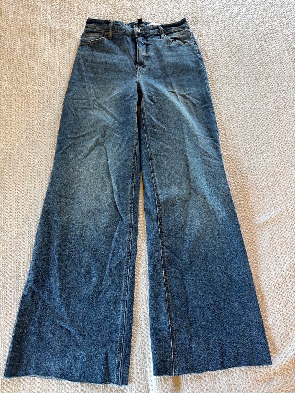 BCBGeneration Wide-Leg Jeans in Blue Wash size 7/28